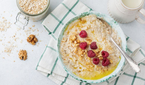 porridge de avena y frutos rojos
