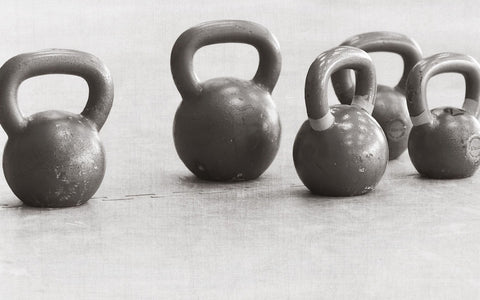 Kettlebells: pequeñas y poderosas pesas rusas